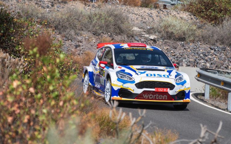 Enrique Cruz-Yeray Mujica lideran el 32º Rallye Internacional Villa de Adeje bp Tenerife-Trofeo Cicar después de la primera etapa