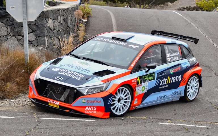 Alexey Lukyanuk-Yuri Kulikov, los más rápidos en el shakedown del 33º Rallye Internacional bp Villa de Adeje Tenerife Trofeo CICAR